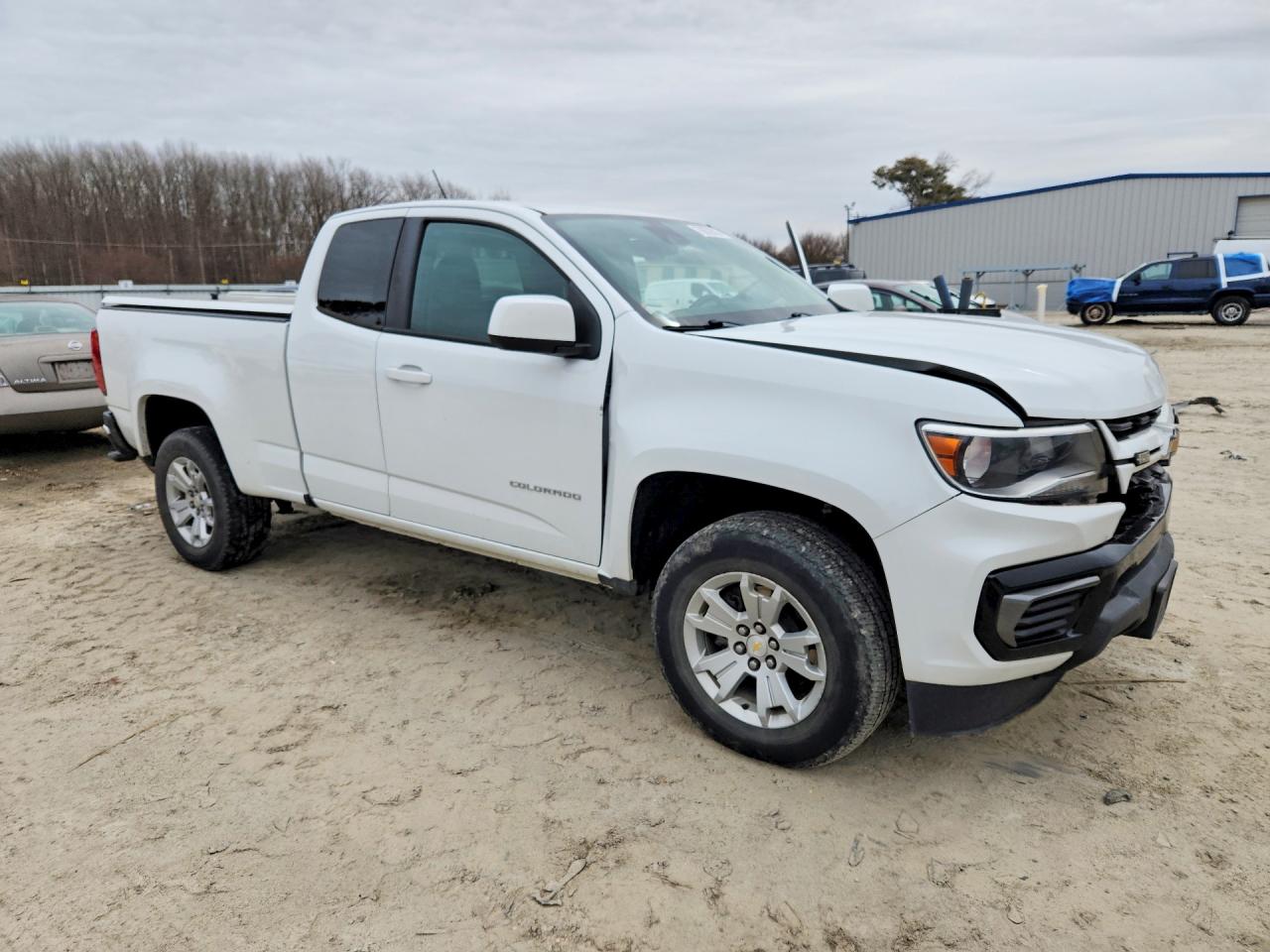 2022 CHEVROLET COLORADO LT photo 4