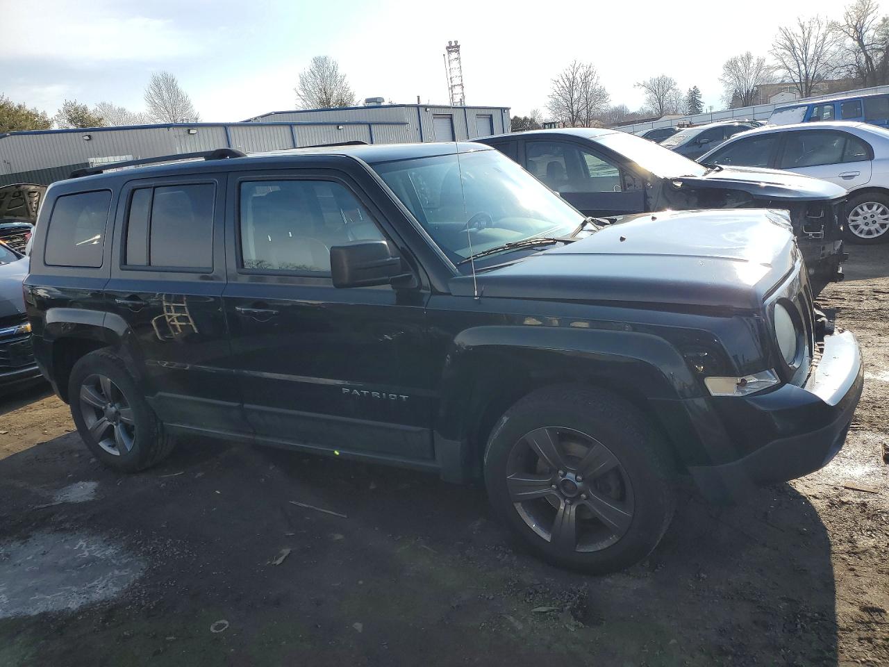 2014 JEEP PATRIOT LATITUDE photo 4