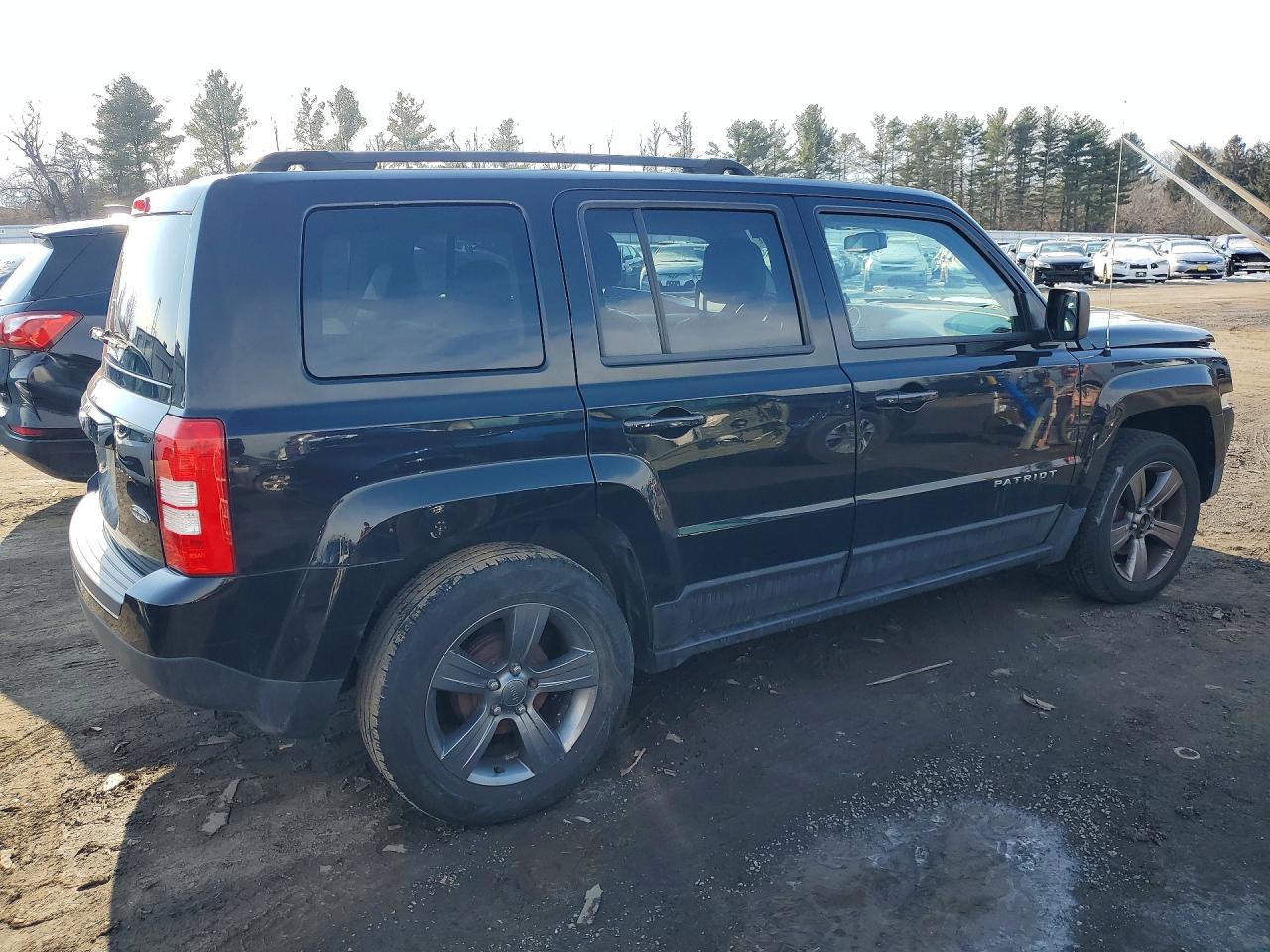 2014 JEEP PATRIOT LATITUDE photo 3
