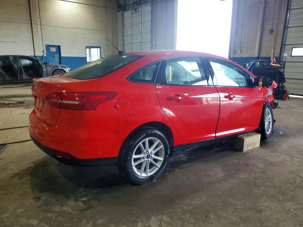 2015 FORD FOCUS SE photo 3