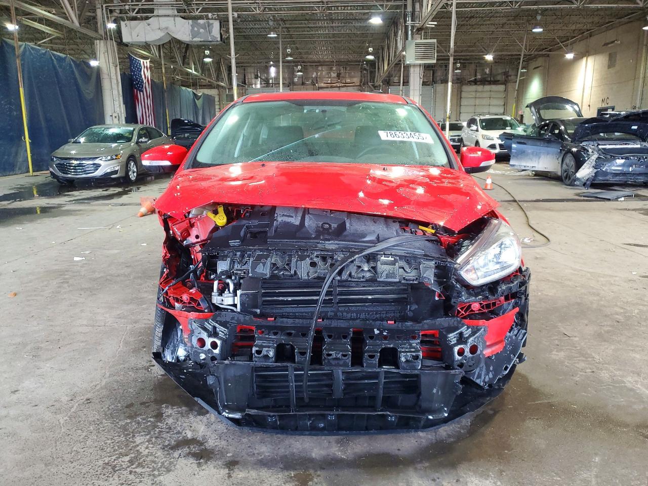 2015 FORD FOCUS SE photo 5
