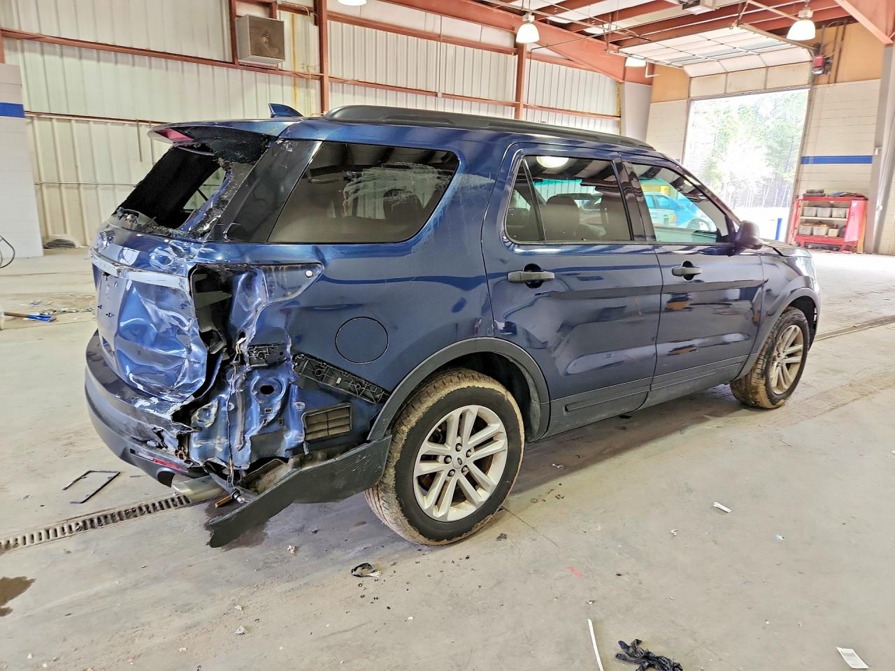 2016 FORD EXPLORER photo 3