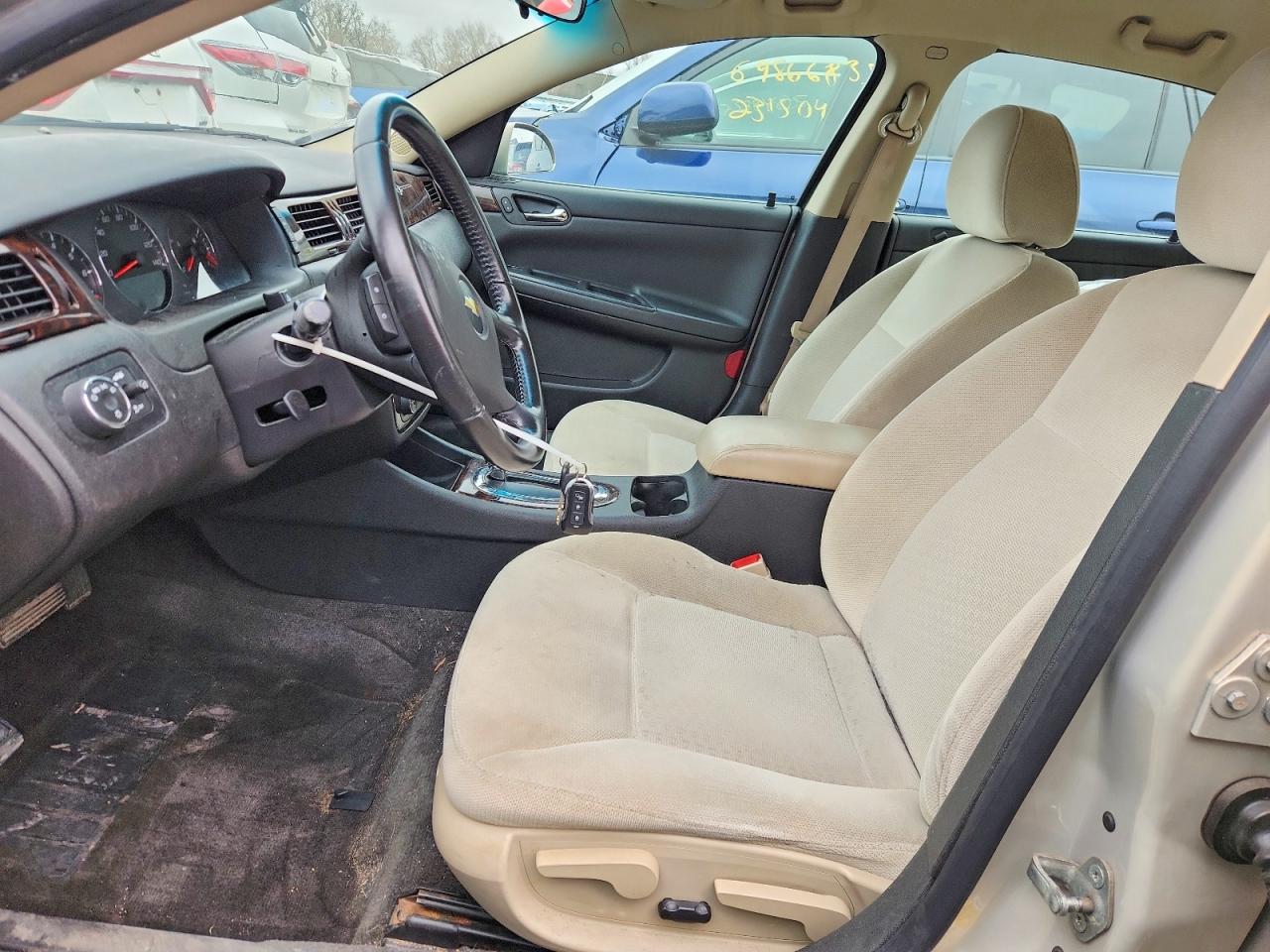 2012 CHEVROLET IMPALA LT photo 7