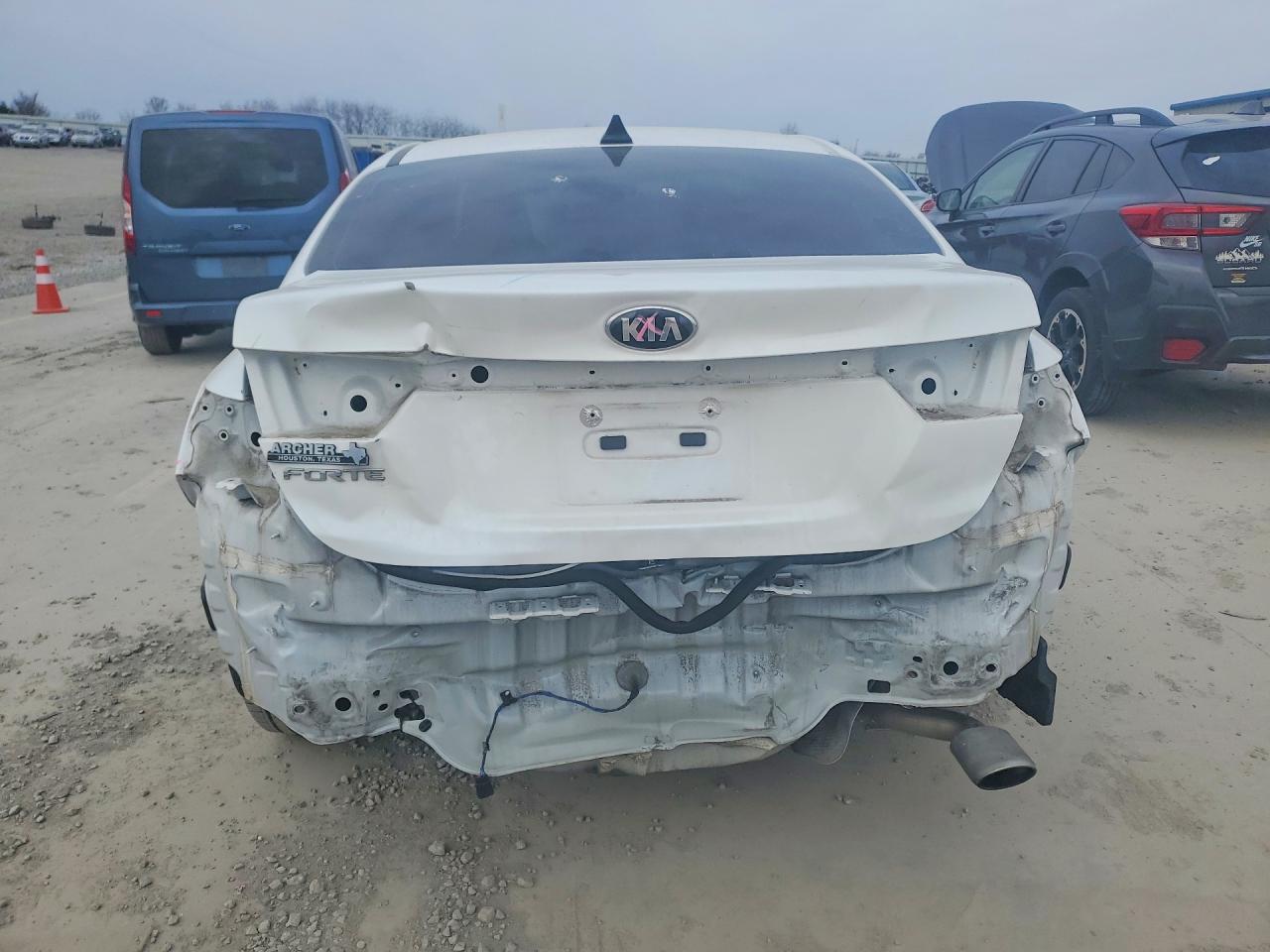 2021 KIA FORTE FE photo 11