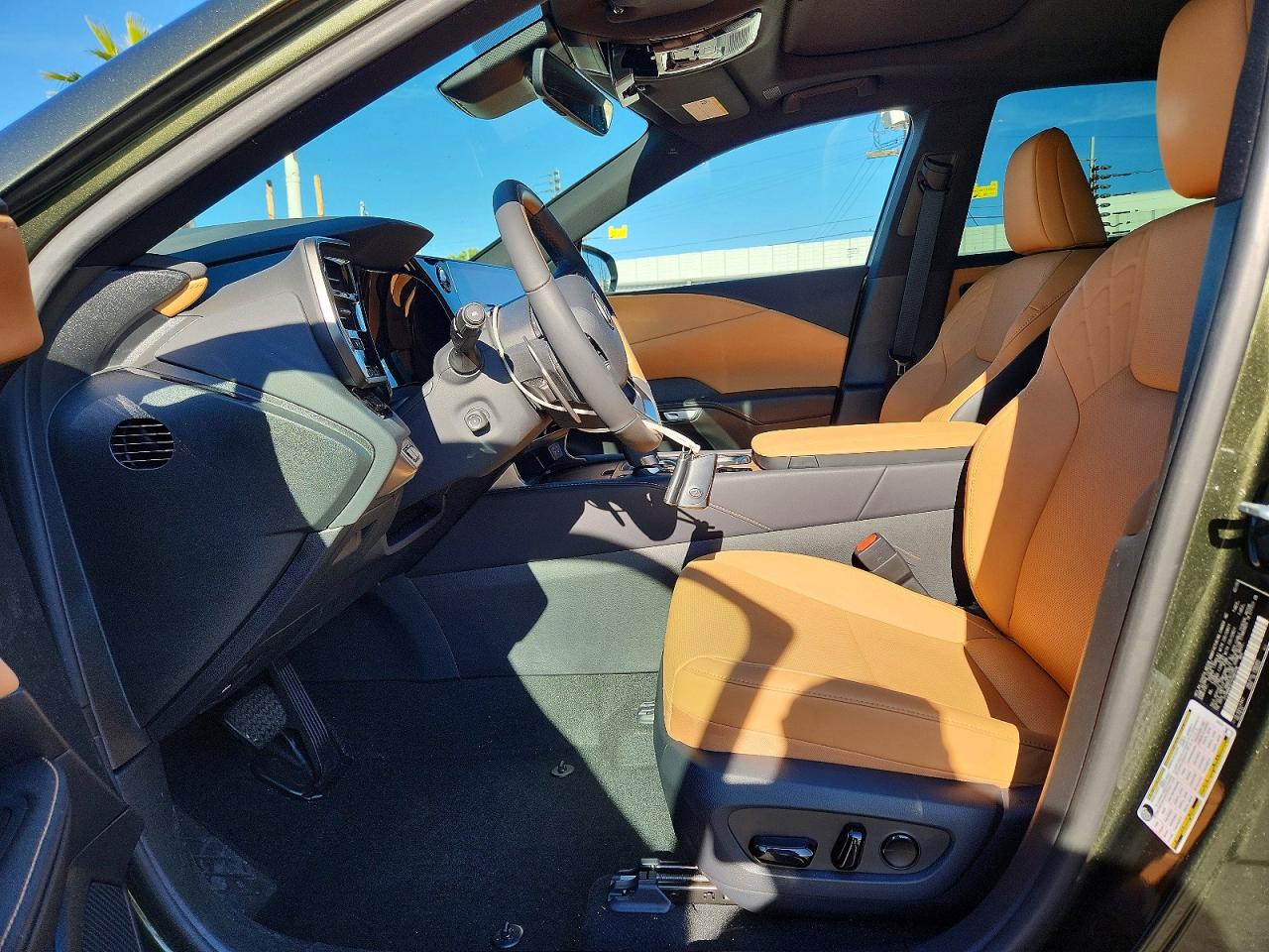2025 LEXUS RX 350H BASE photo 7