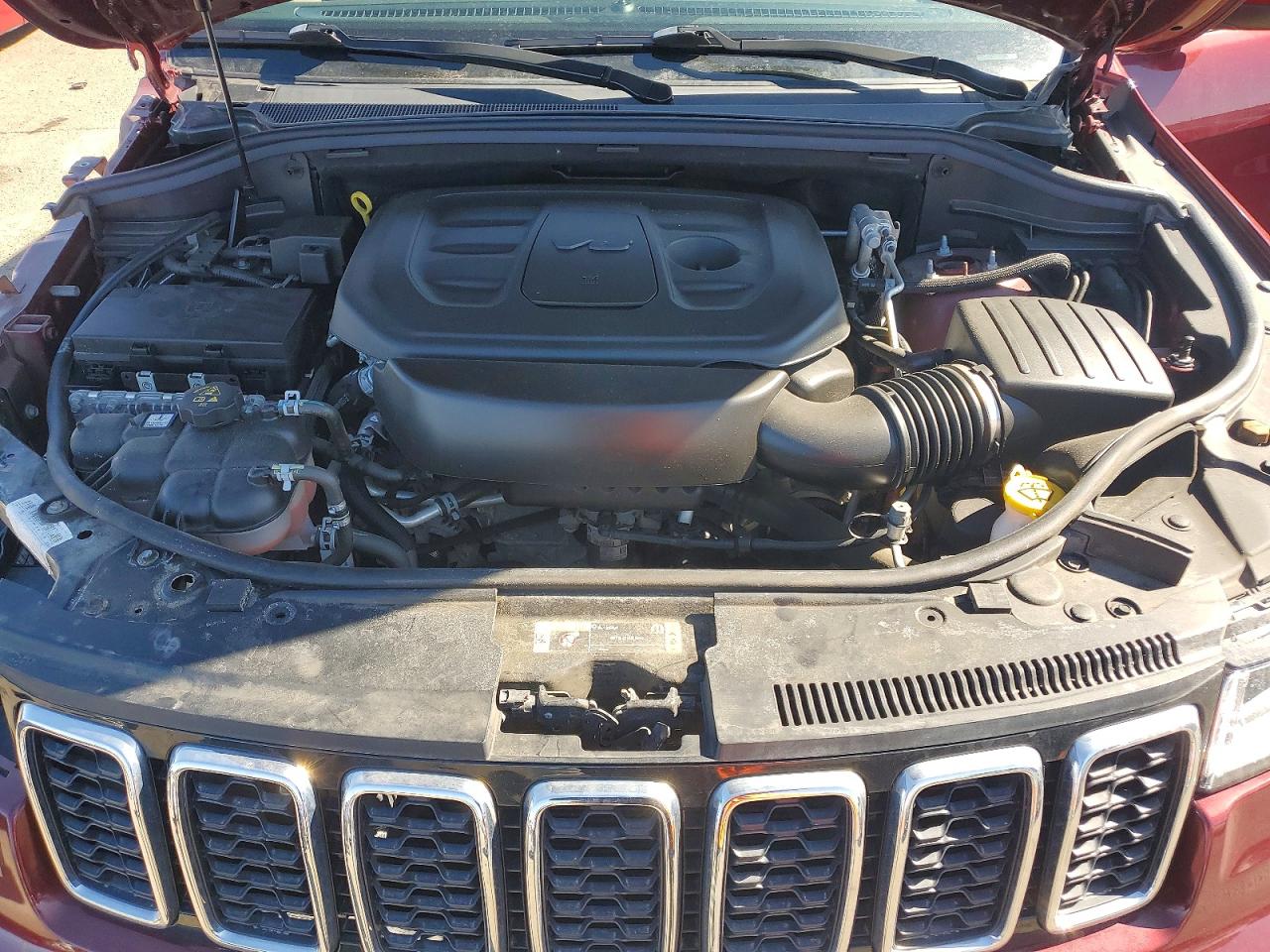 2022 JEEP GRAND CHEROKEE LAREDO E photo 23