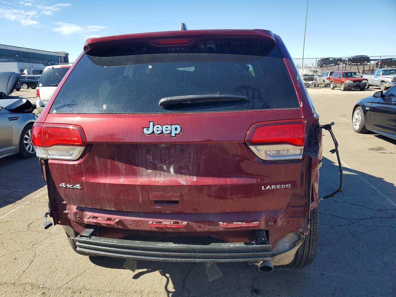 2022 JEEP GRAND CHEROKEE LAREDO E photo 11