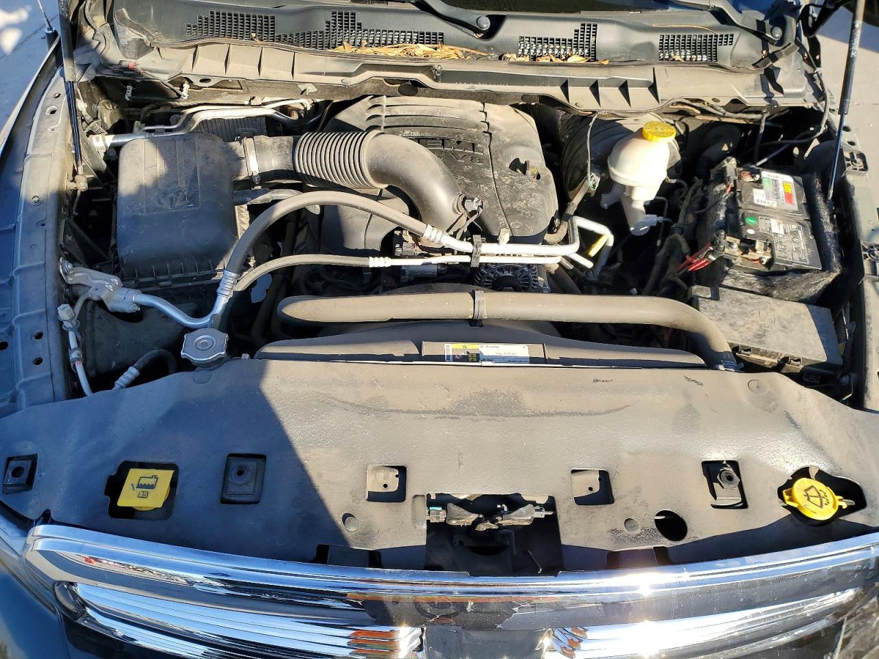 2017 RAM 1500 SLT photo 31