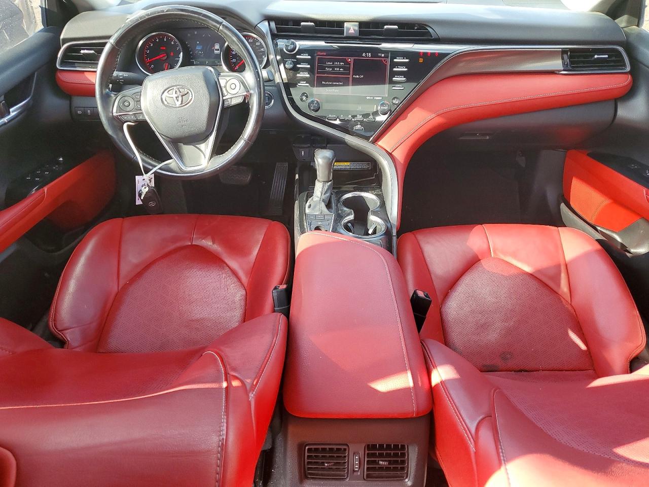 2020 TOYOTA CAMRY XSE photo 15