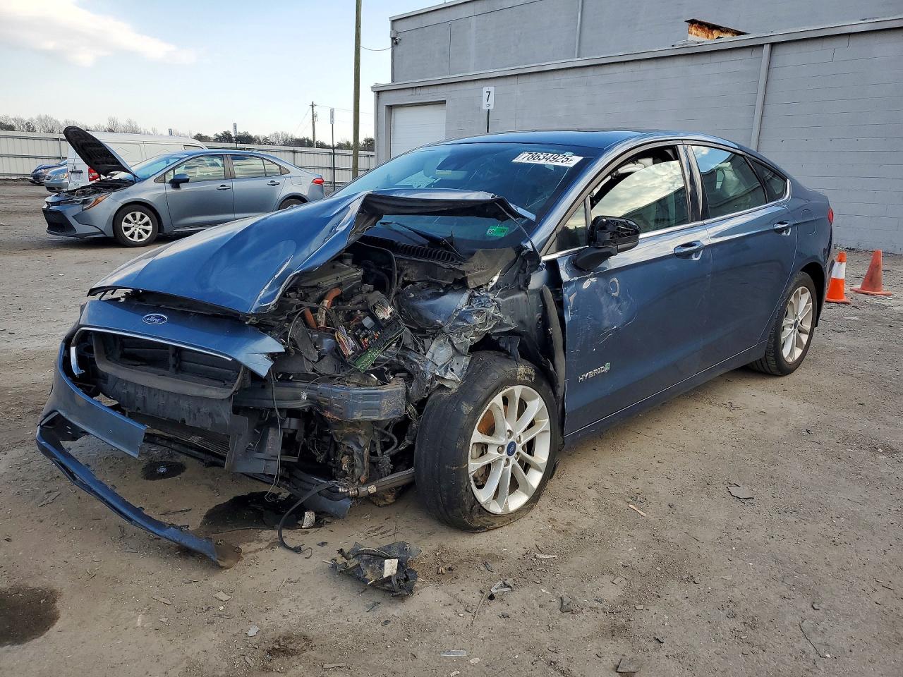 2019 FORD FUSION