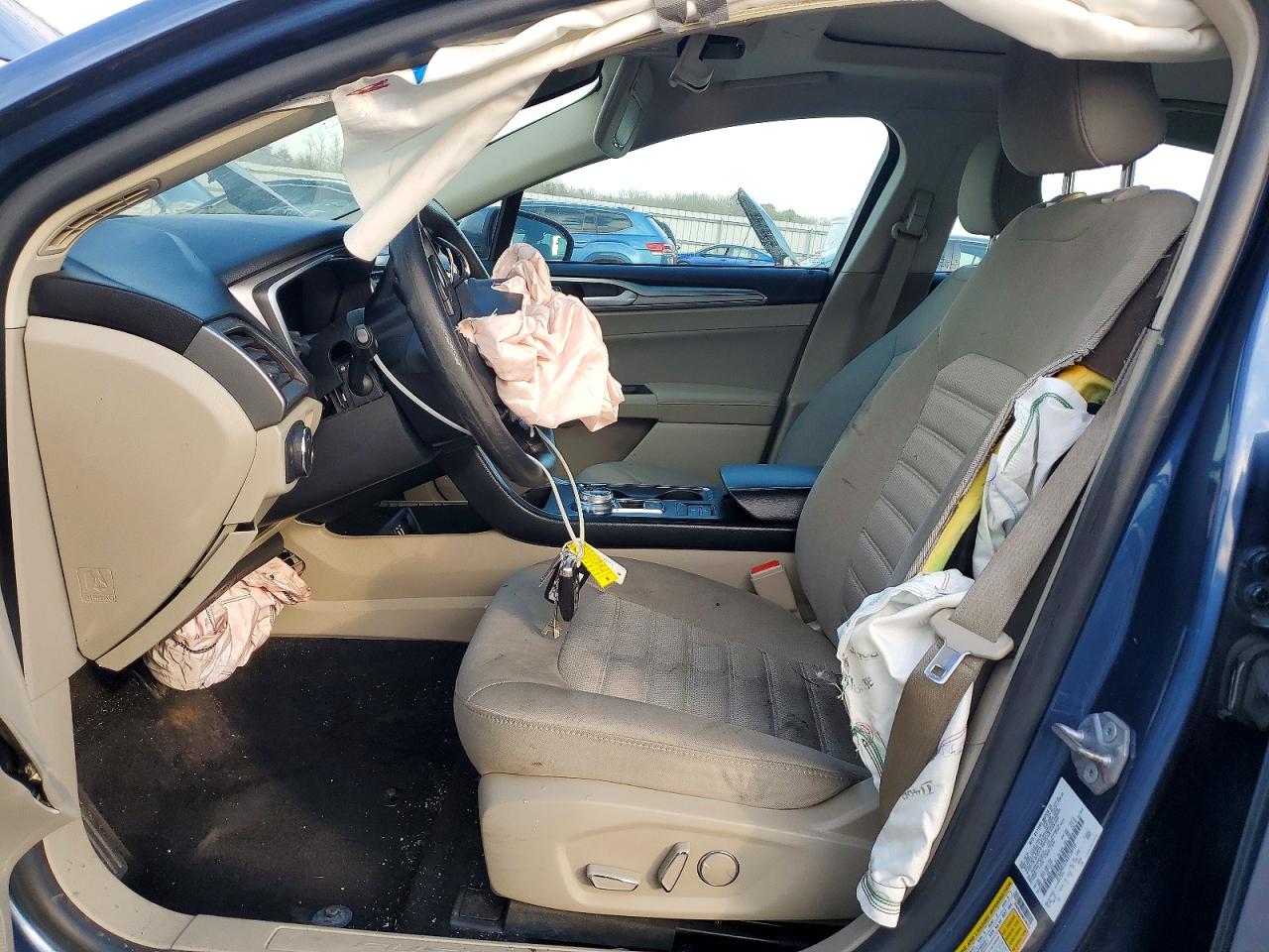 2019 FORD FUSION SE photo 7