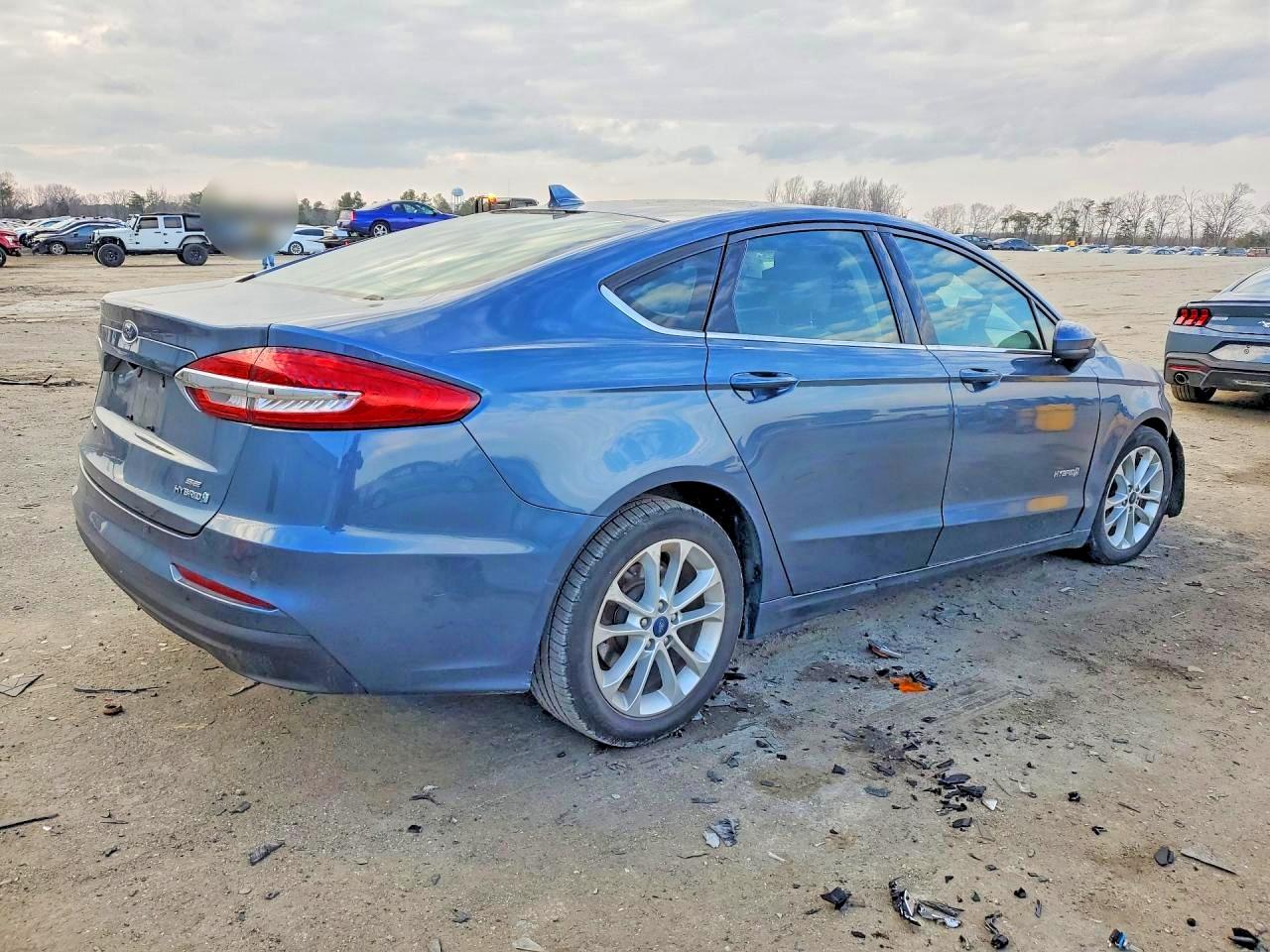 2019 FORD FUSION SE photo 3