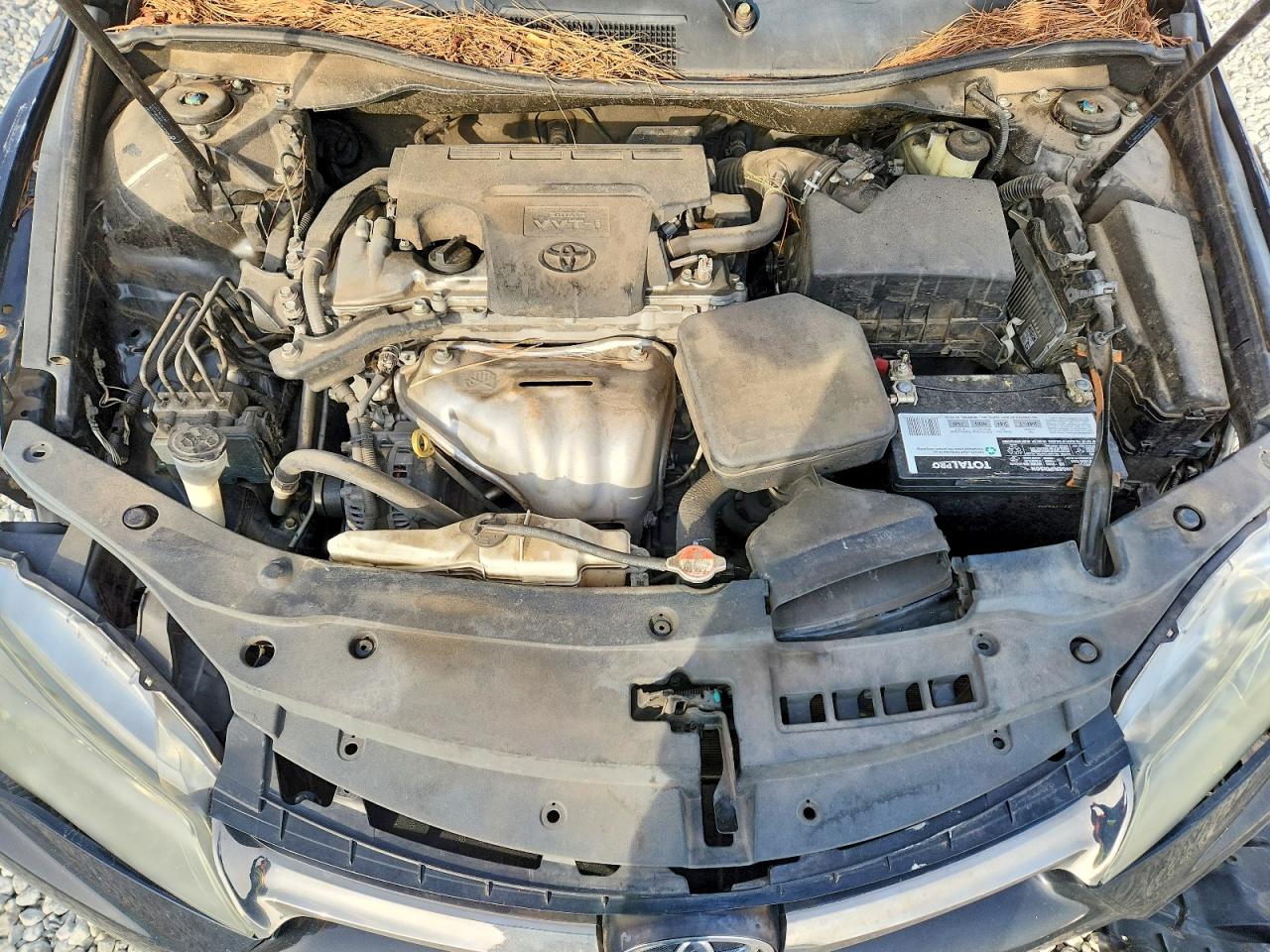 2016 TOYOTA CAMRY SE photo 11