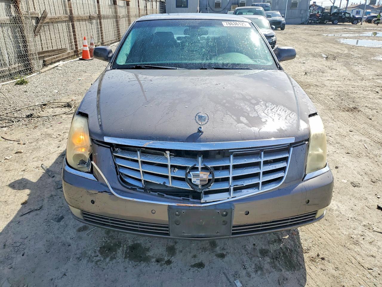 2007 CADILLAC DTS photo 5