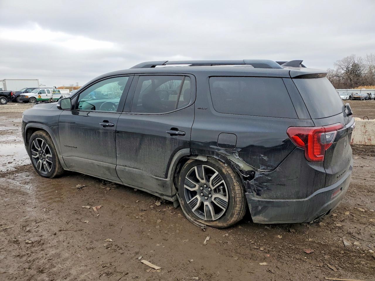 2021 GMC ACADIA SLT photo 2