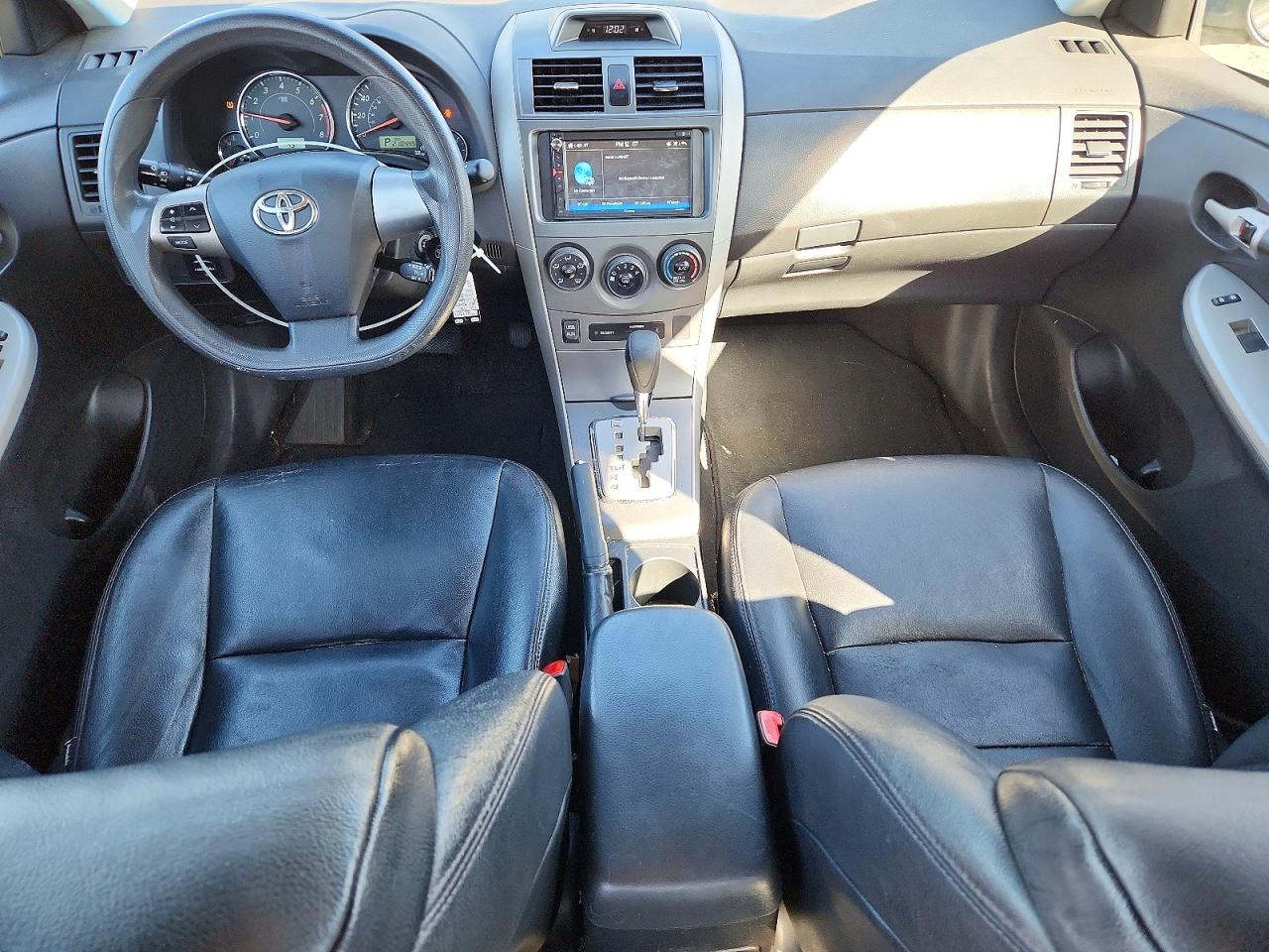 2013 TOYOTA COROLLA BASE photo 15