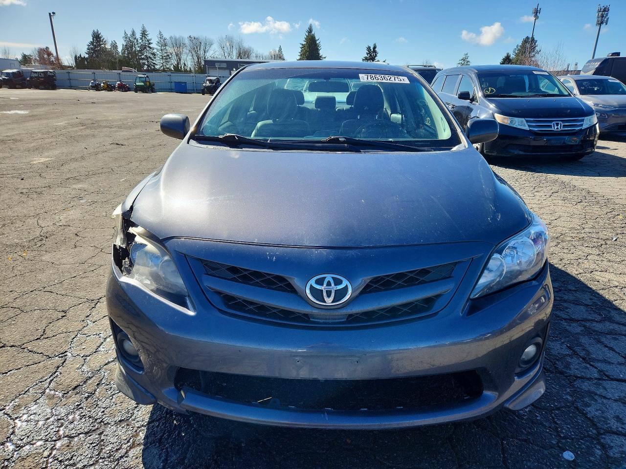2013 TOYOTA COROLLA BASE photo 9