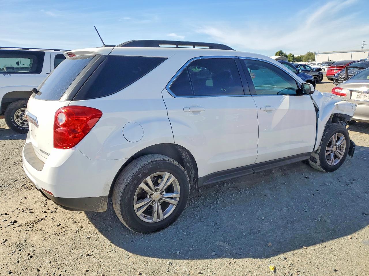 2015 CHEVROLET EQUINOX LT photo 7