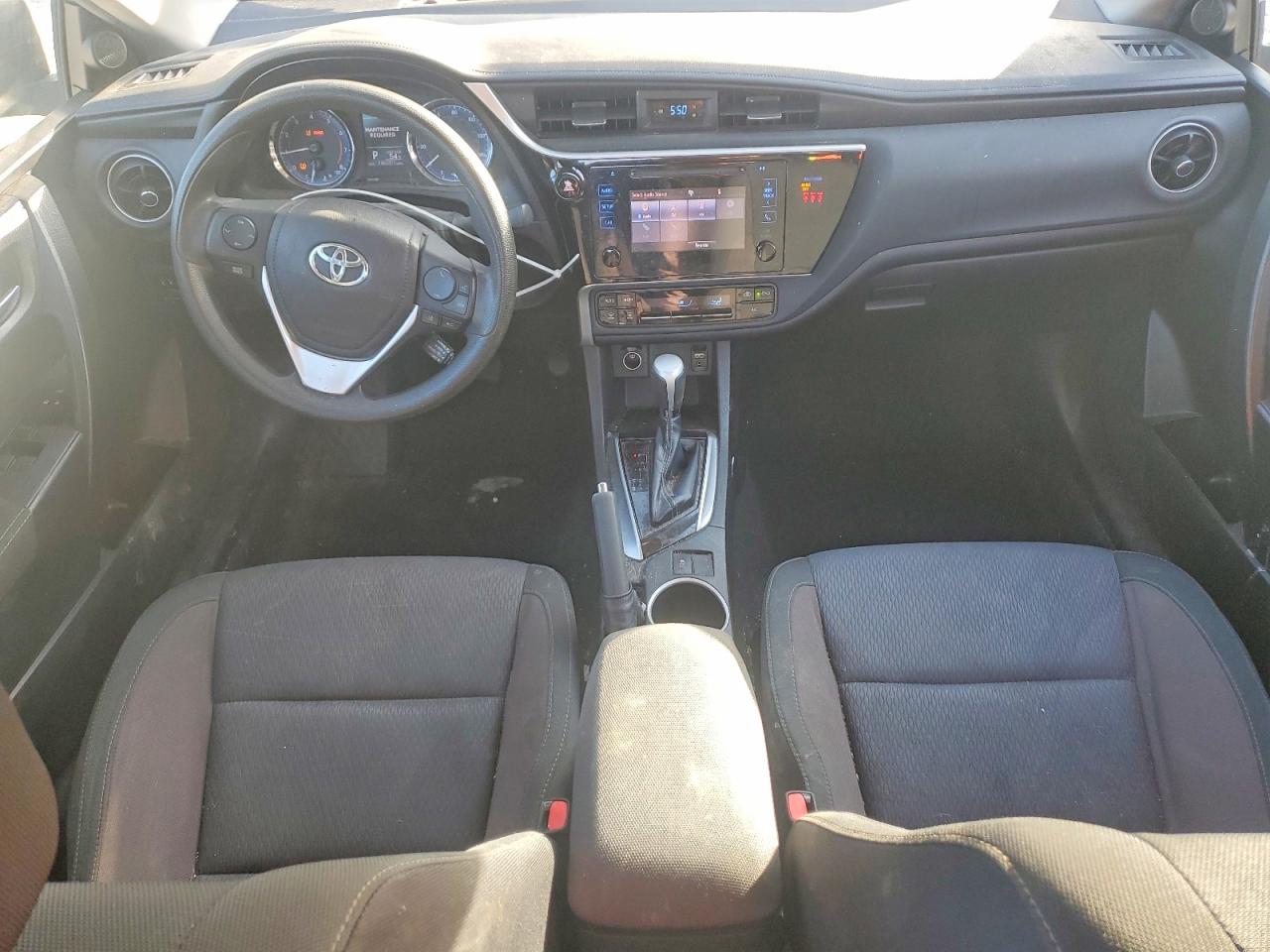 2019 TOYOTA COROLLA photo 15