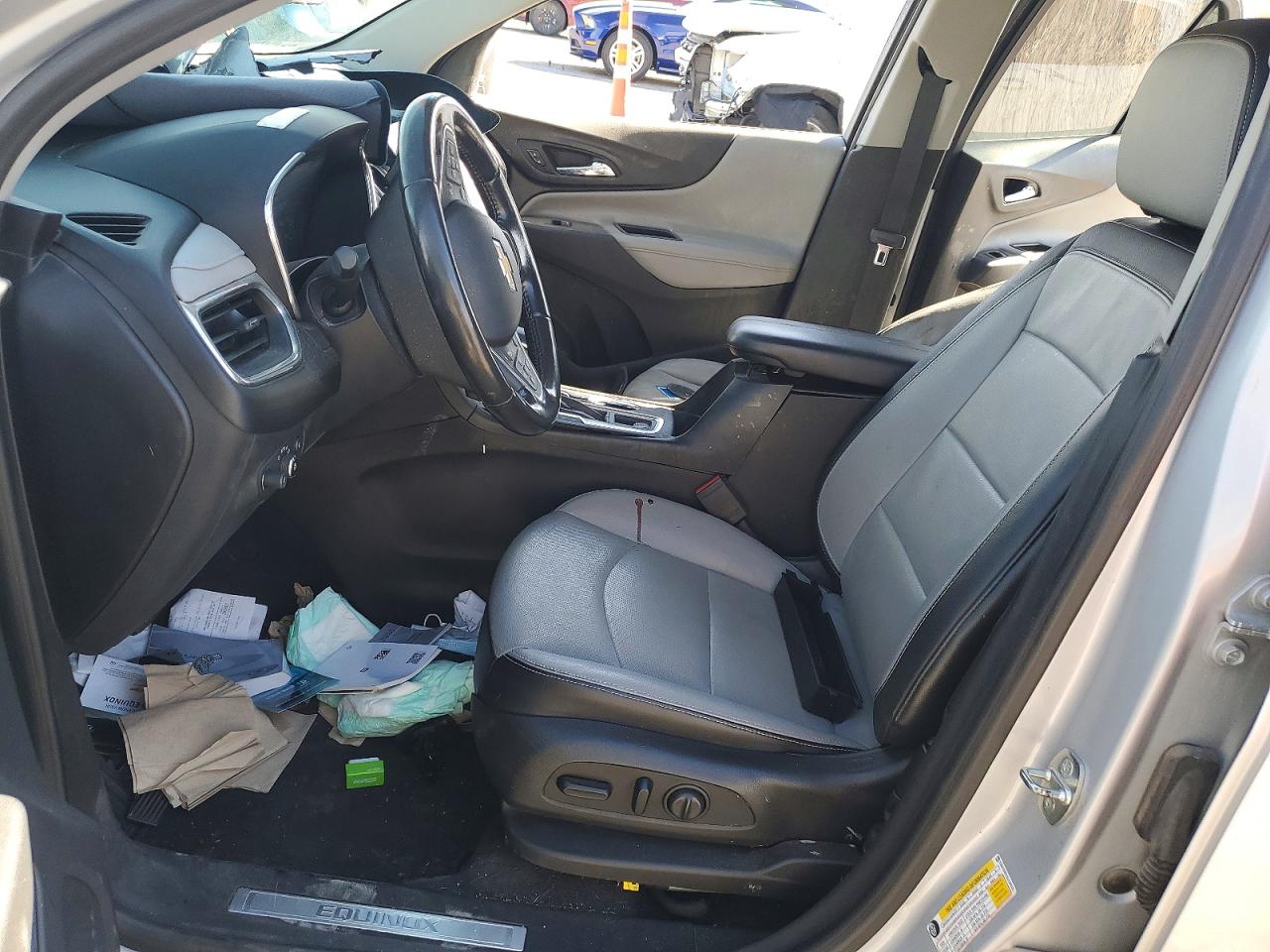 2020 CHEVROLET EQUINOX PREMIER photo 19