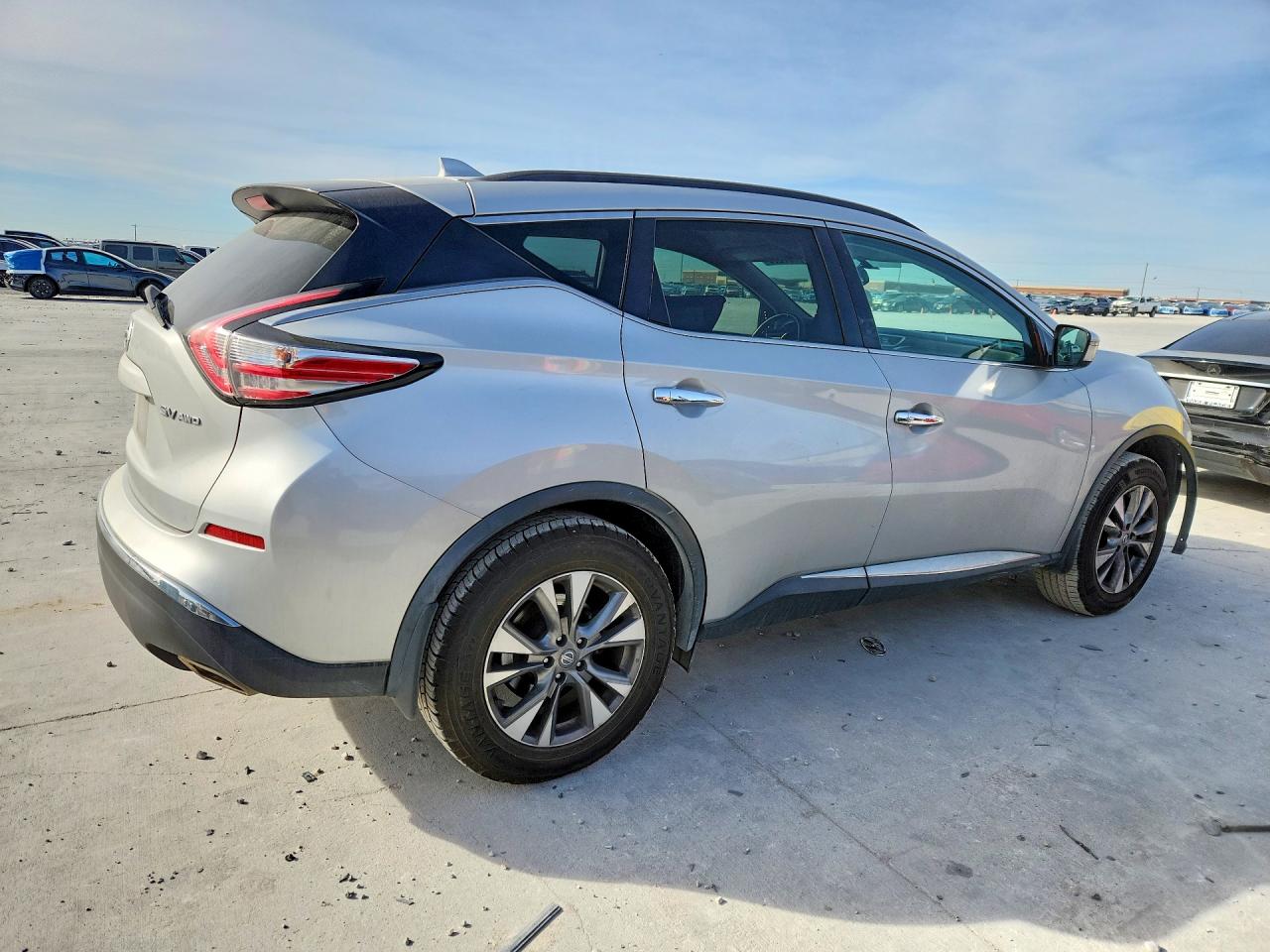 2018 NISSAN MURANO S photo 5