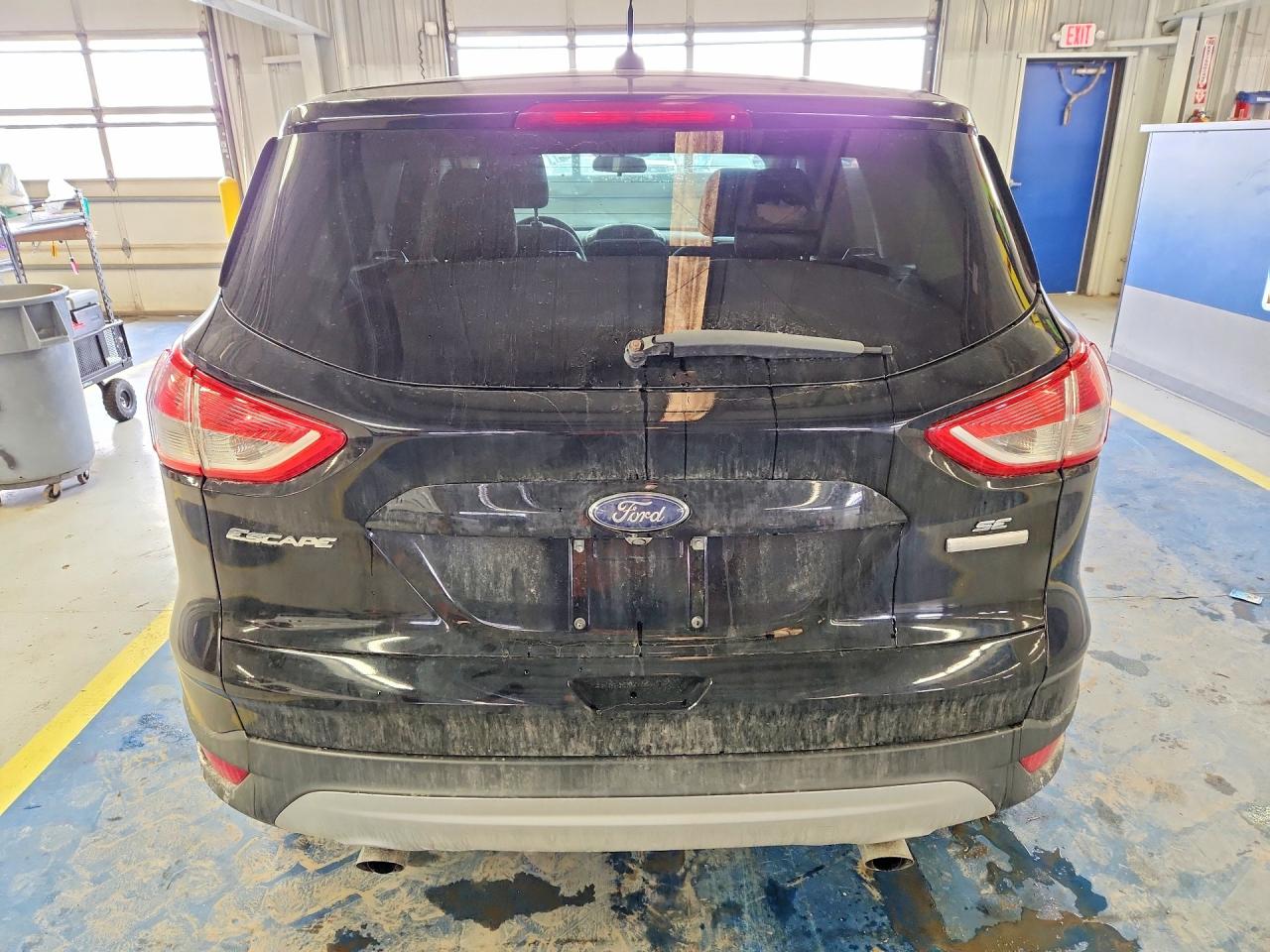 2016 FORD ESCAPE SE photo 6
