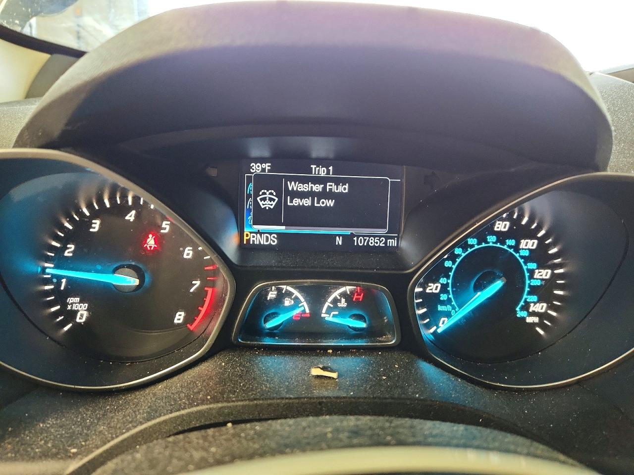 2016 FORD ESCAPE SE photo 9