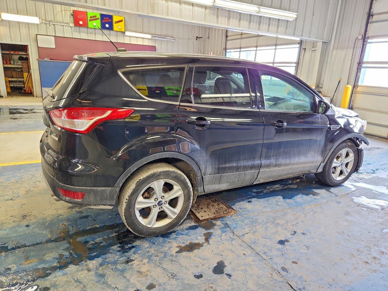 2016 FORD ESCAPE SE photo 3