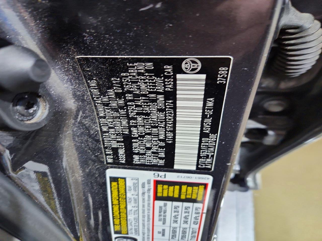 2012 TOYOTA CAMRY LE photo 25