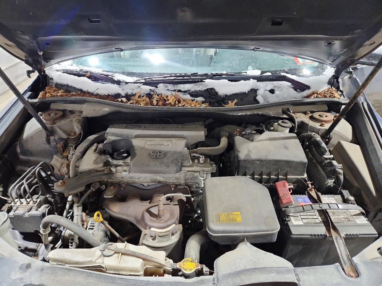2012 TOYOTA CAMRY LE photo 21
