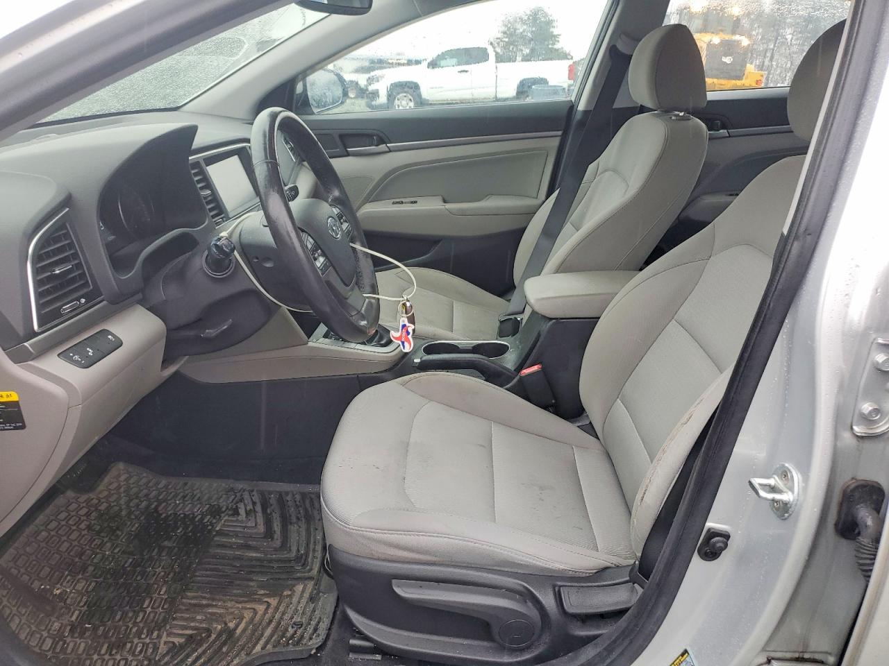 2018 HYUNDAI ELANTRA VALUE EDITION photo 7