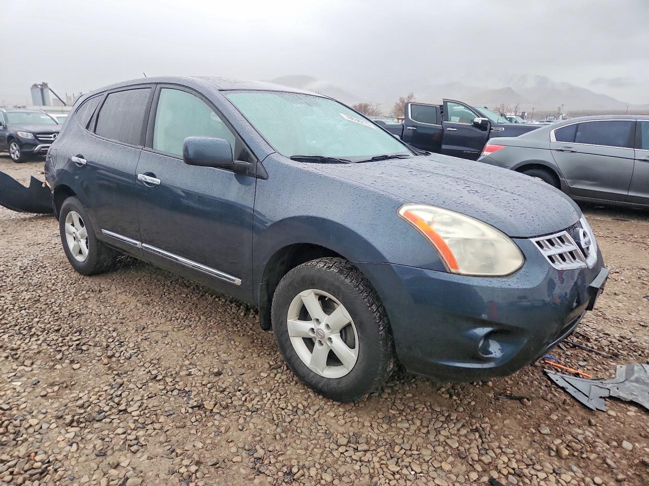 2013 NISSAN ROGUE S photo 7
