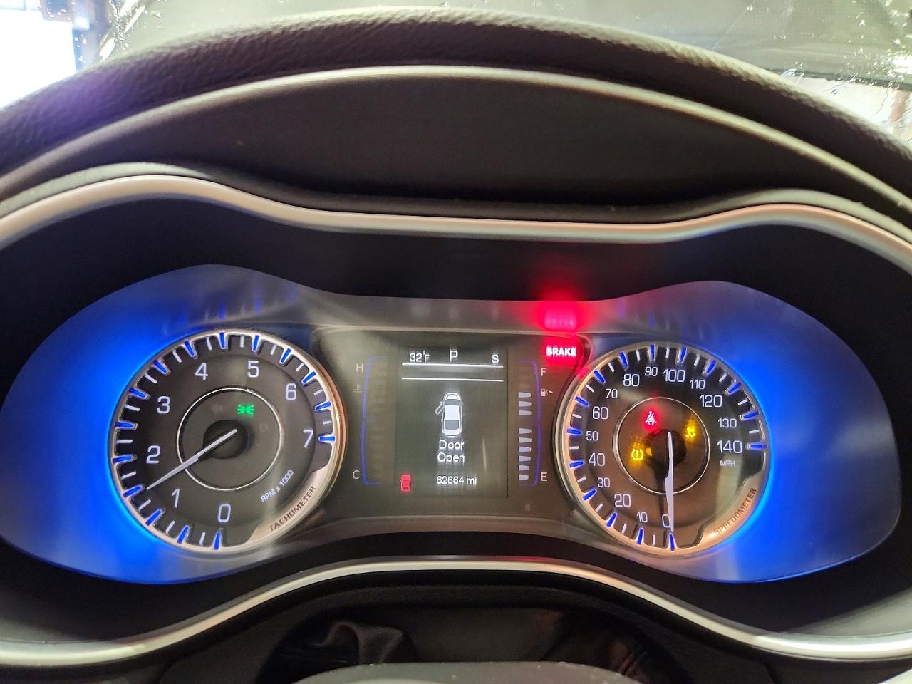 2015 CHRYSLER 200 LIMITED photo 17