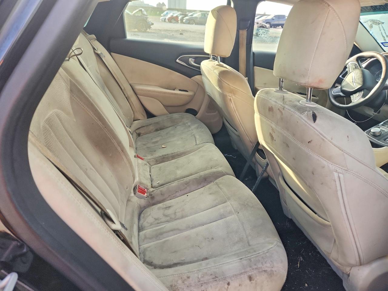 2015 CHRYSLER 200 LIMITED photo 28