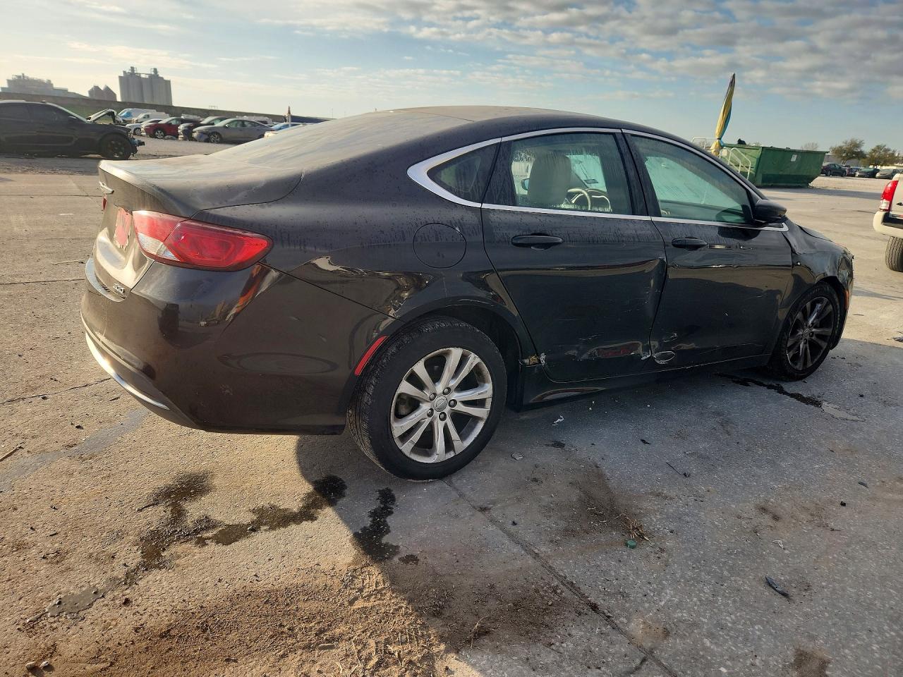 2015 CHRYSLER 200 LIMITED photo 7