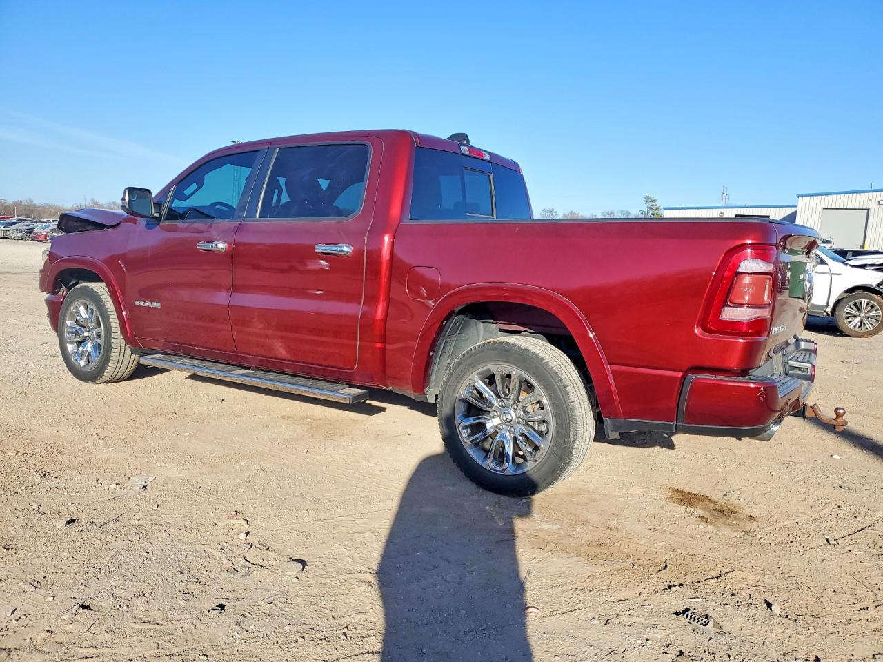 2019 RAM 1500 LARAMIE photo 2