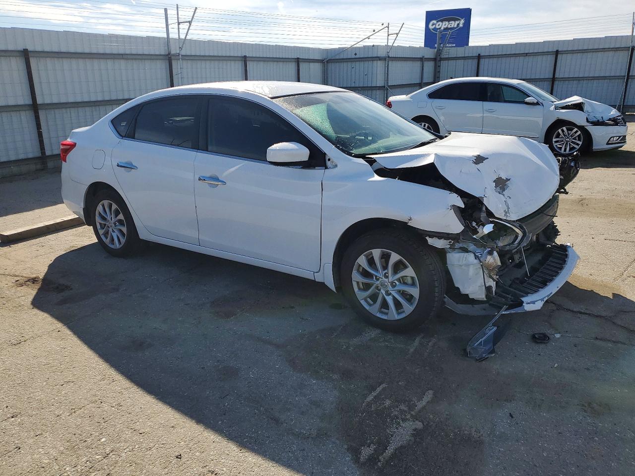 2018 NISSAN SENTRA S photo 4