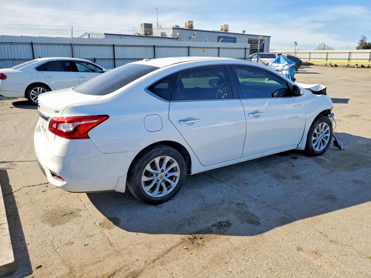 2018 NISSAN SENTRA S photo 3