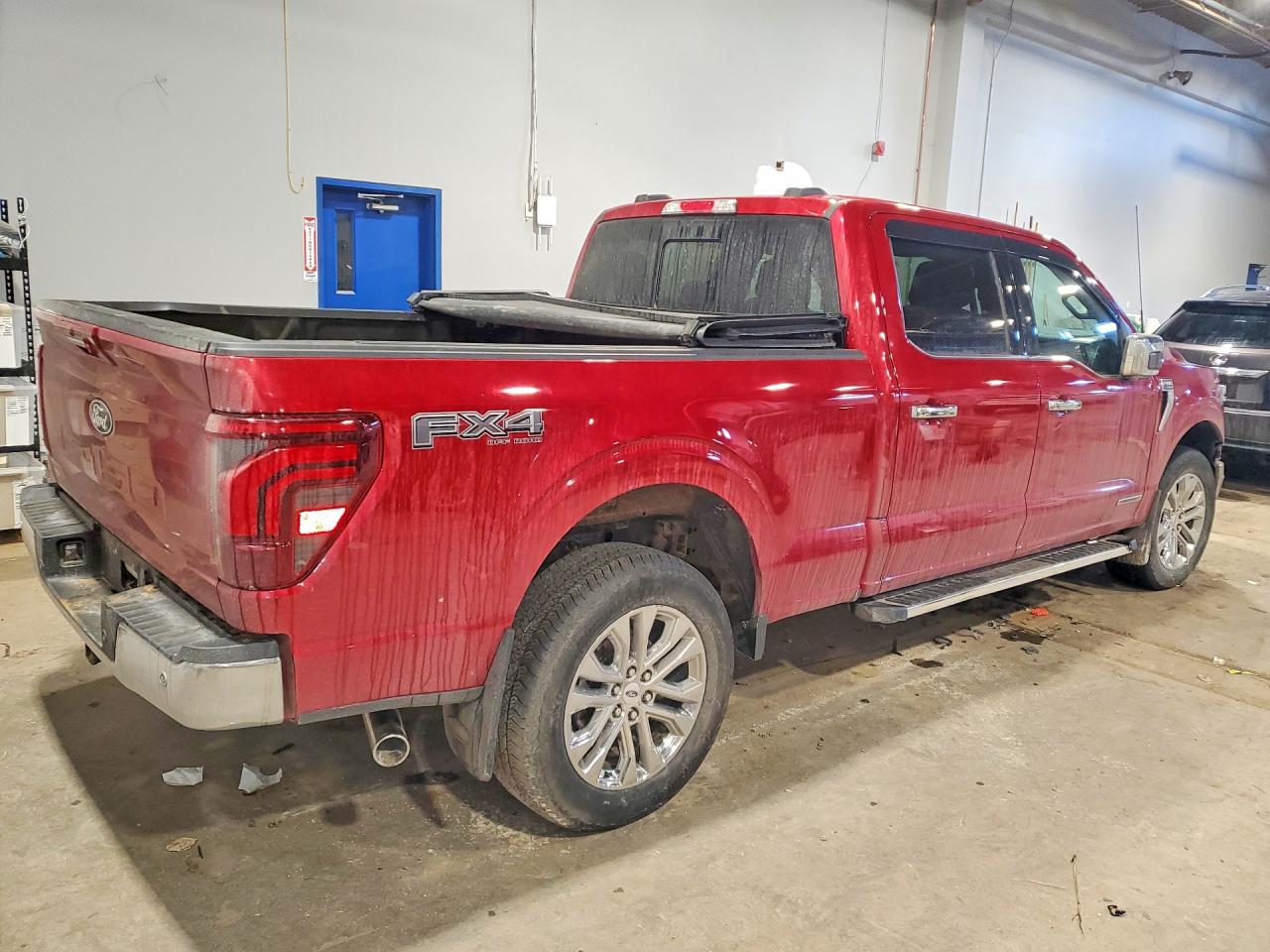 2024 FORD F150 LARIAT photo 5