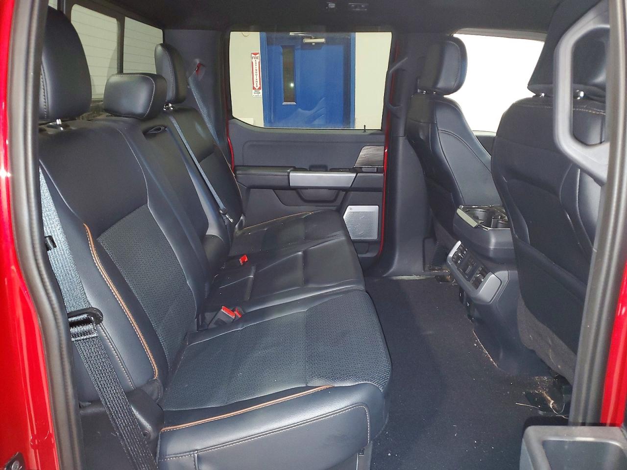 2024 FORD F150 LARIAT photo 19