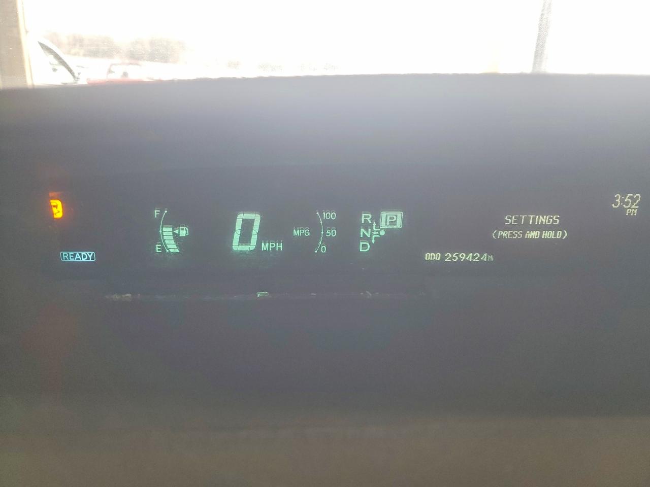 2010 TOYOTA PRIUS III photo 17