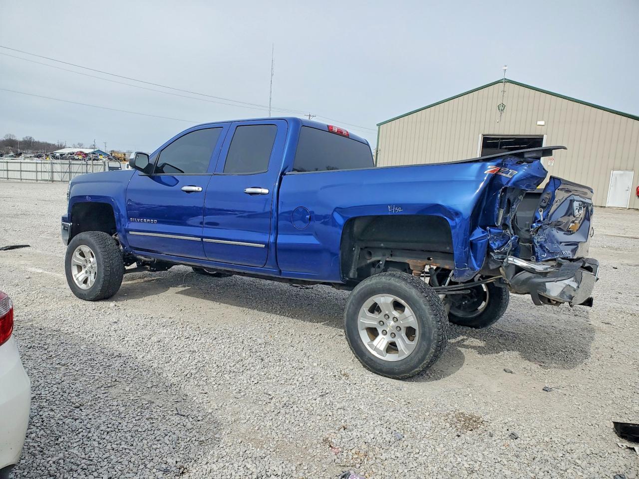 2014 CHEVROLET SILVERADO K1500 LT photo 4