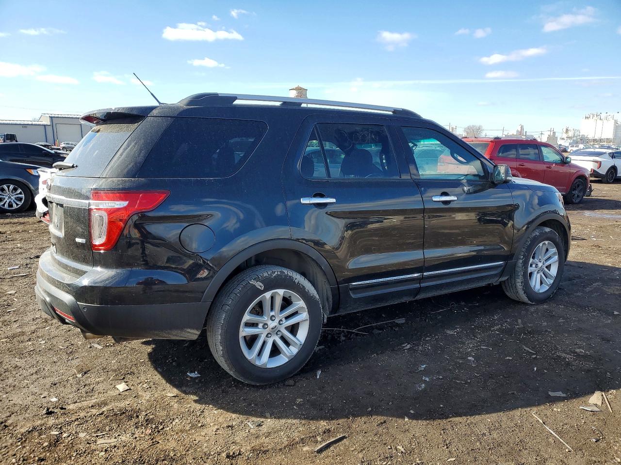2014 FORD EXPLORER XLT photo 5
