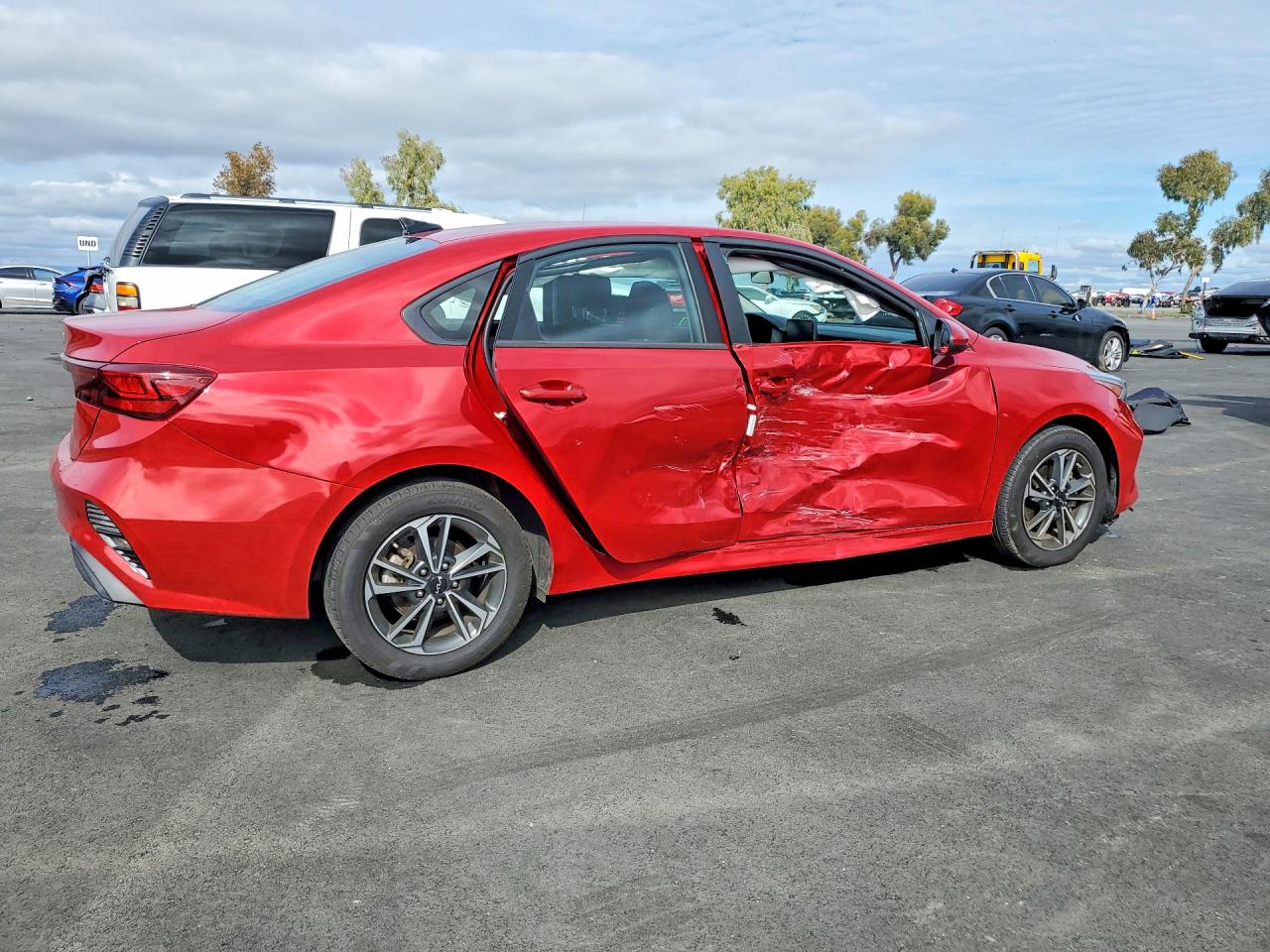 2024 KIA FORTE LXS photo 5