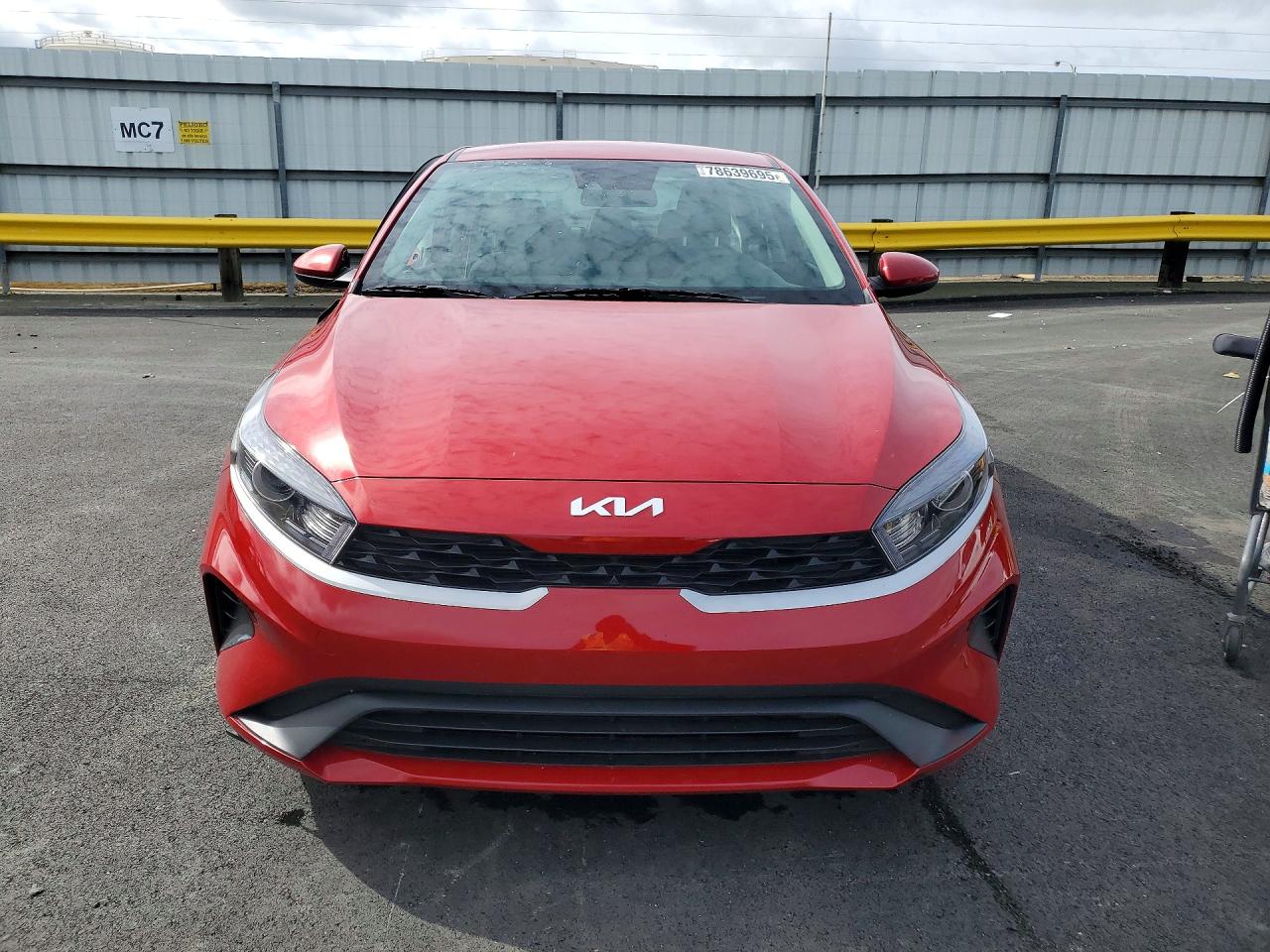 2024 KIA FORTE LXS photo 9