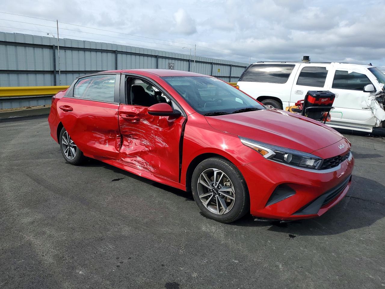 2024 KIA FORTE LXS photo 7