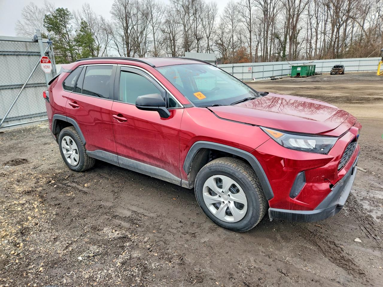 2021 TOYOTA RAV4 LE photo 4