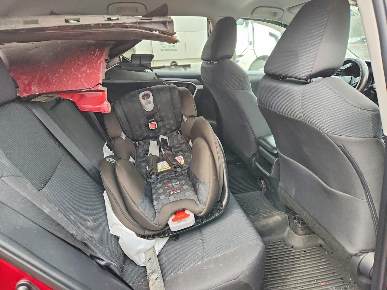 2021 TOYOTA RAV4 LE photo 11