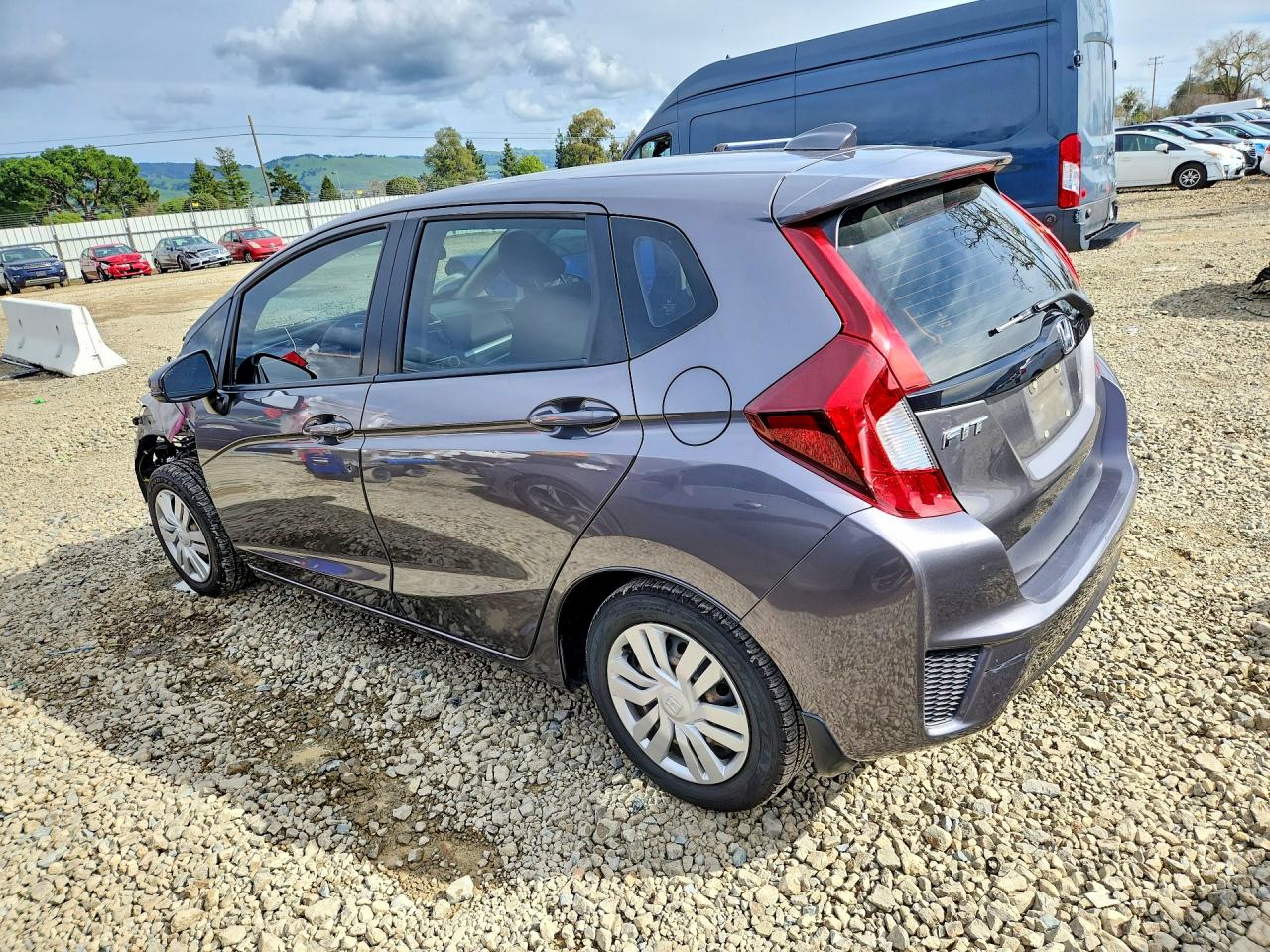 2017 HONDA FIT LX photo 2