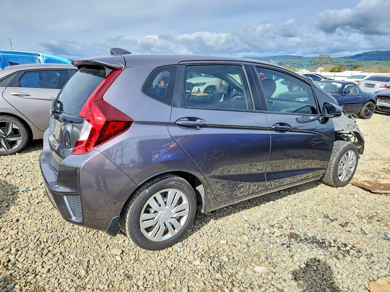2017 HONDA FIT LX photo 3